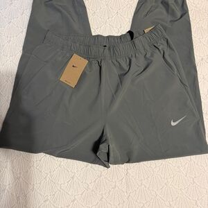 Nike Men's Charcoal Joggers